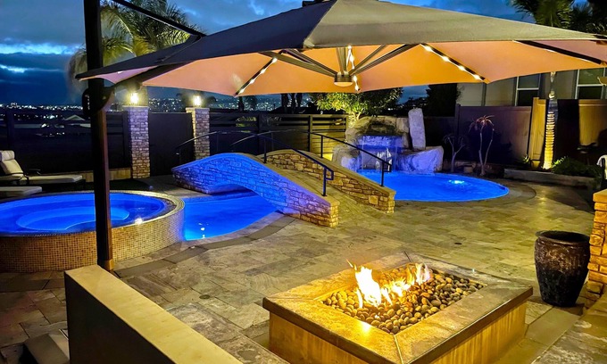 Bay Park House | 6-Bedroom Luxury Home in Mission Bay with Pool/Spa, Gym, & Panoramic Views