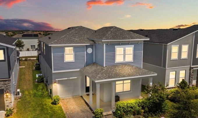 Florida Central Atlantic Coast House | 6 Bedrooms/4.5 Bathrooms/Solara (2343CS)