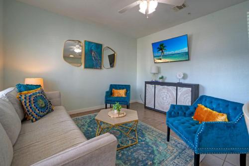 Port Aransas House | 6 Condos in Costa Bahia Sleeps 40 Prime Location Golf Cart Zone