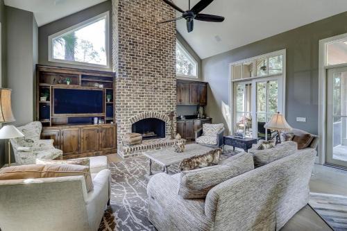 Sea Pines Villa | 6 Grey Widgeon