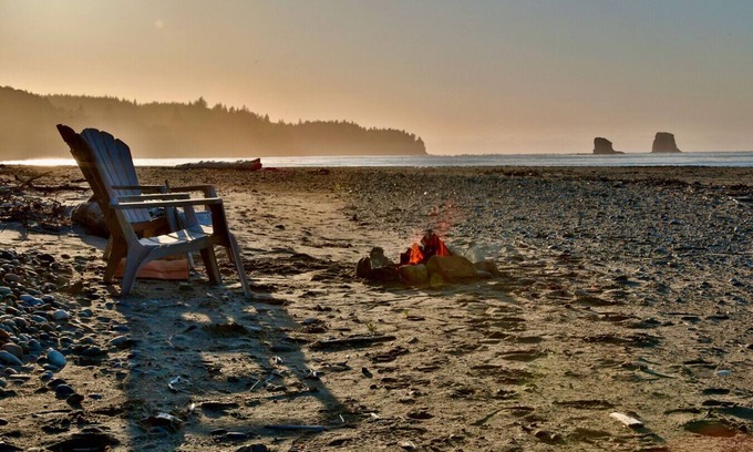 Neah Bay House | 6 guest · Eddie Bauer's former Beachfront Cottage