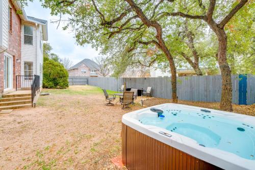 Cedar Park House | 6 Mi to Lake Travis Spacious Cedar Park Home!