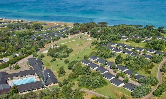 Smidstrup Strand House | 6 person holiday home on a holiday park in Gilleleje