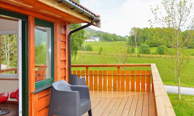Gjemnes Municipality Apartment | 6 person holiday home in EIDSVÅG
