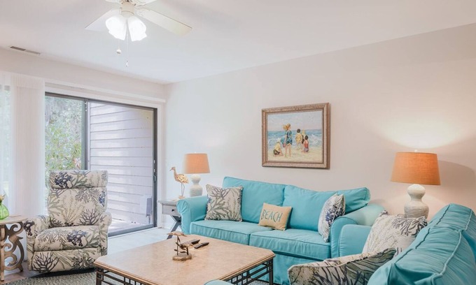 Shipyard Plantation Condo | 6 Sailmaster Commons - Updated 2 Bedroom Shipyard Condo