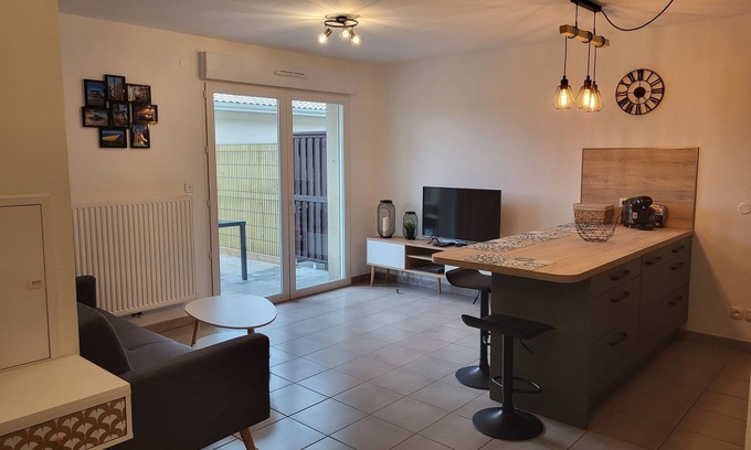 Le Teich Apartment | 60 M² APARTMENT WITH GARDEN AT BASSIN S'ARCACHON