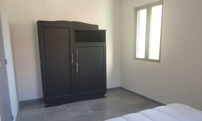 Mornas Apartment | 65 m2 apartment renovated in Provence