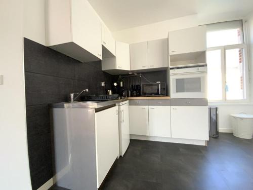 Erquy Apartment | 653 - Appartement à Erquy, à 100m de la plage et des commerces