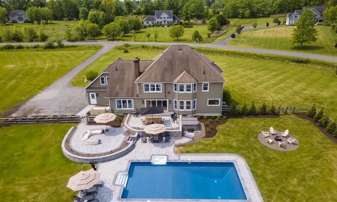New Paltz House | 🌟 6BR Luxury Gunks Home - Heated Pool, Bocce, Hot Tub & Pet Friendly