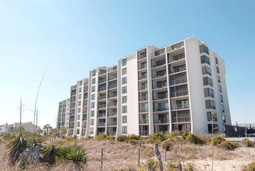 Wrightsville Beach House | 6C by the Sea by Bryant Real Estate