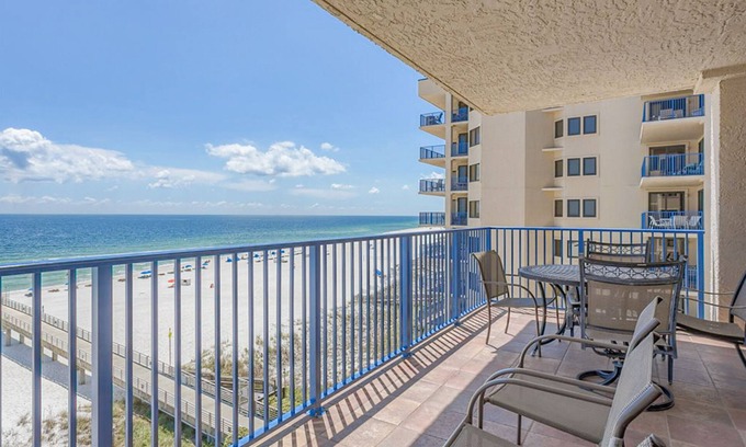 Orange Beach Condo | 6th-Floor Oceanfront Condo w/Balcony, AC, Shared Pools, Sauna, Free WiFI, Gym