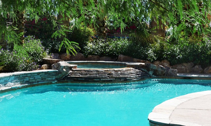 Paradise Villa | 6x3 LUX VILLA w/Heated Pool+Spa + Outdoor Kitchen + Outdoor Bar + Pond+