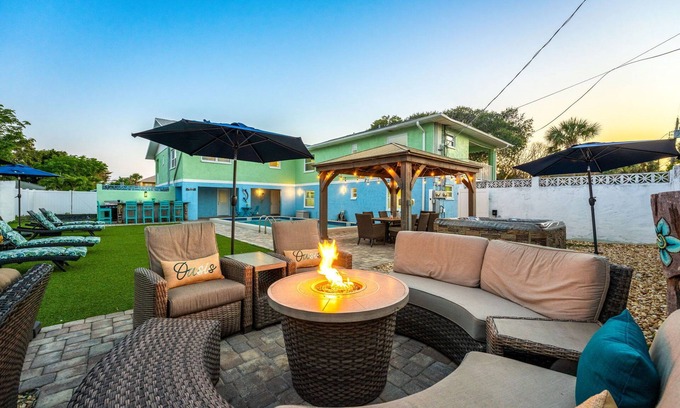 Port Canaveral House | 7 bd 7 bth Slps 30! 3 kitchens! Pool, Sauna, Beach, Hot tubs, Game Rm, Golf Cart