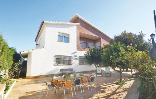 Santa Susanna House | 7 Bedroom Lovely Home In Santa Susanna