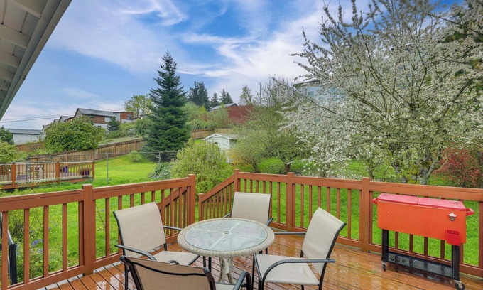 South Beacon Hill House | 7 Mi to Dtwn: Pet-Friendly Abode in Seattle!
