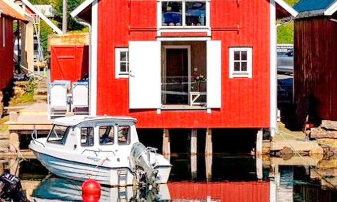 Bud House | 7 person holiday home in Bud