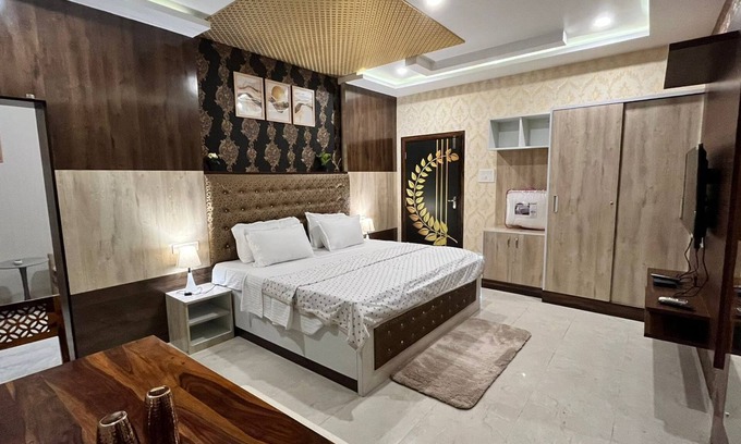 Sualkuchi House | 7 SIS7ERS HOMESTAY