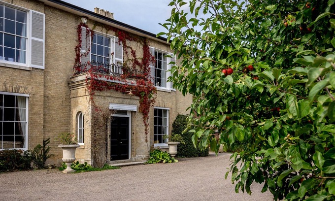 Tunstead Other | 8 Bedroom Georgian Country Home