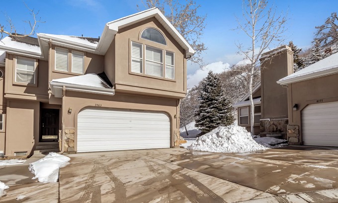 Cottonwood Heights House | 8 beds, Best location hot tub, ping pong Located between the Cottonwood Canyons