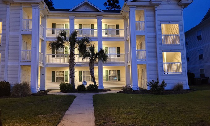 Carolina Forest Condo | 8 minutes from the oceanfront in a golfing community