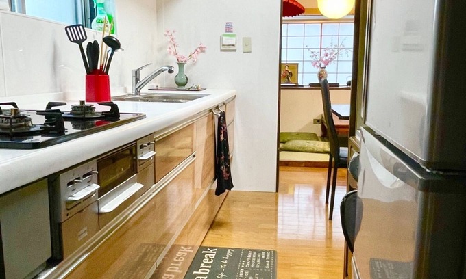 Okubo Apartment | 8 minutes walk from ShinOkubo Beautiful Japanes - Shinjuku A relaxing room with a beautiful Japanese garden Enjoy the night view of Shinjuku on the 178 square meter roof terrace / Shinjuku-ku Tokyo