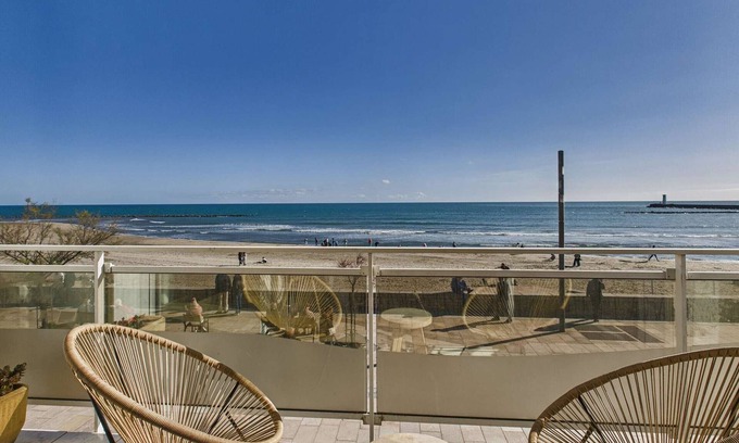Le Grau-dʼAgde House | 8-Person Seaside House - Grau d'Agde