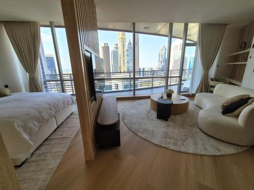 Bur Dubai Apartment | 85m2 En Suite, DIFC