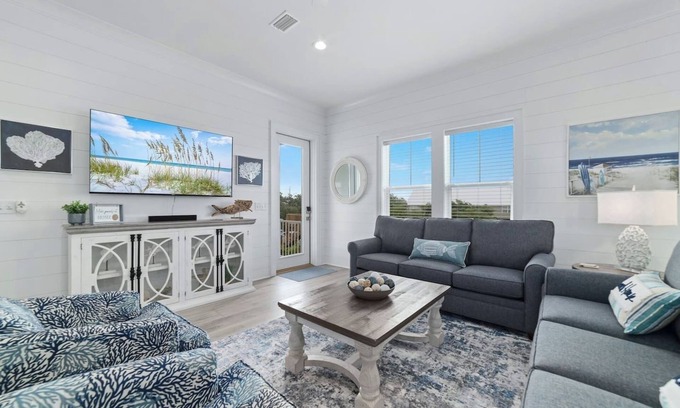 Gulf Shores House | 88 Deg Heated Pool/Beach Equip/Arcade/Beach Close!