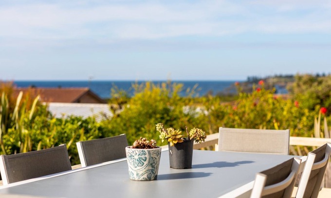 Bermagui Apartment | 9/39 George Street Carly Court- Pet Friendly Unit with Ocean Views
