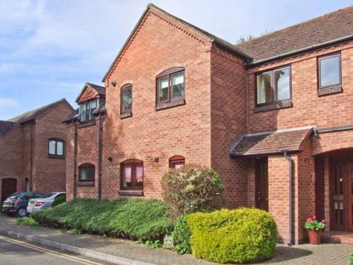 City Centre House | 9 Bancroft Place