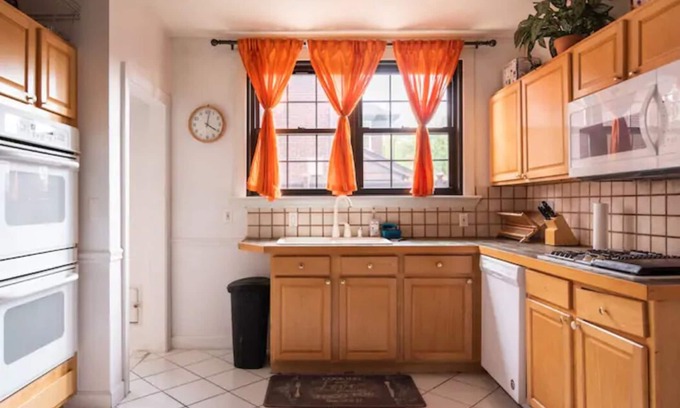 Detroit House | a beautiful historical property in Downtown Detroit on the river side!n