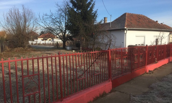 Jaszszentandras House | A beautiful Hungarian village with a thermal swimming pool complex!