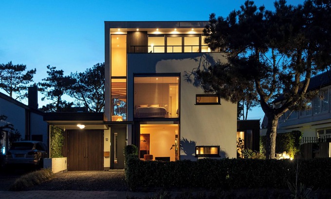 Zandvoort Villa | A beautiful modern, characteristic and spacious villa in Zandvoort.