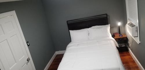 Queens House | A comfy place in queens