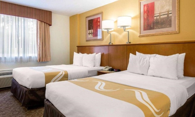 Florida Center North House | A convenient stay close to Universal Orlando Resort !