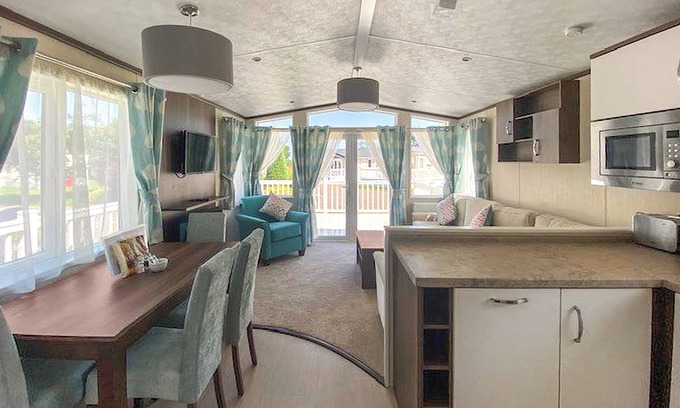 Langham House | A cosy holiday home with one master double and one twin room.