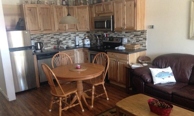 Winter Park Condo | A cozy non-smoking condo on the Fraser River in downtown Winter Park.