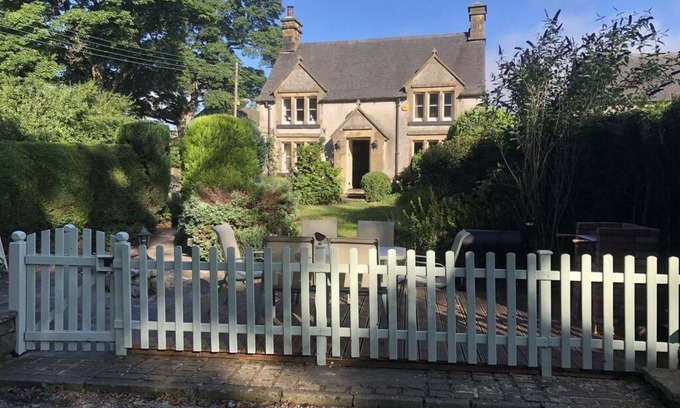 Longnor Cottage | A delightful cottage in Warslow within the Peak District National Park