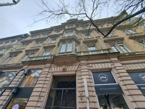 Terezvaros House | A & E Apartment Budapest
