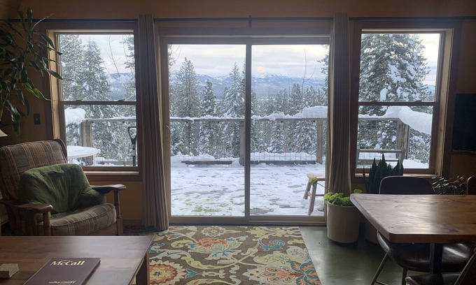 McCall House | A-frame escape with Payette Lake views and backdoor Forest access. Pet Friendly.