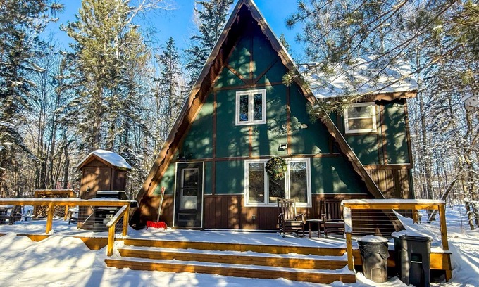 Bessemer Ski Chalet | A-Frame - Near Ski Resort, Trails, FirePit, sauna