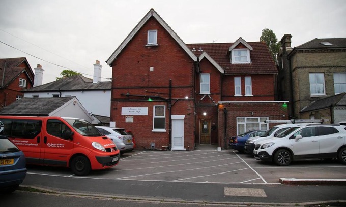 Gosport House | A Gosport Inn - Free Private Parking
