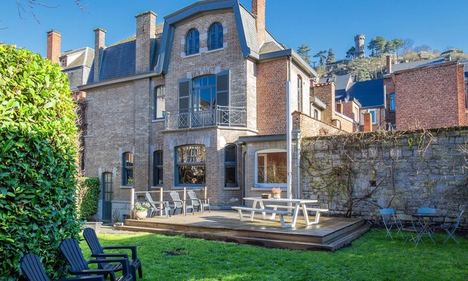Dinant House | A l'ombre de la Croisette