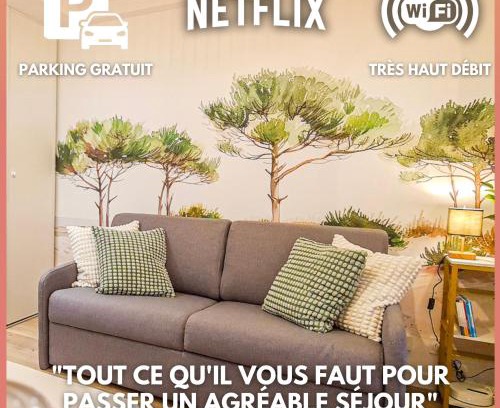 Chateau-d'Olonne Apartment | A L'ombre des Pins, Appartement neuf, élégant, Parking gratuit, Netflix, au calme à 100m de l'océan