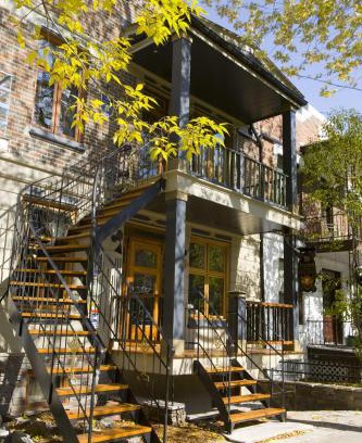 Vieux-Rosemont Bed & Breakfast | A La Carte Bed & Breakfast