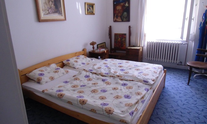 Zizkov Apartment | A local experience in Prague