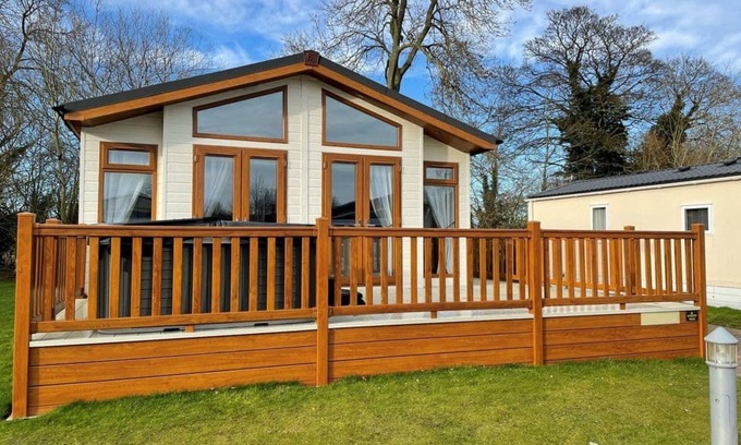 Langham House | A lovely holiday home with one master double with en suite W.