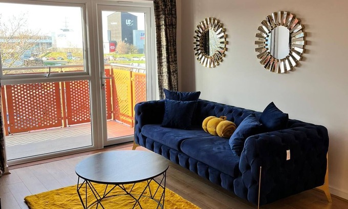 West Thurrock Apartment | A new, stylish apartment in the heart of West Thurrock, Lakeside. nn