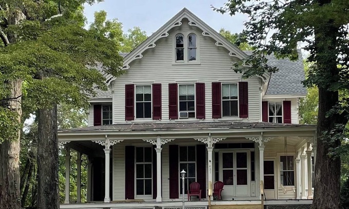Bridgeton House | A Newly Renovated Historic Victorian Home