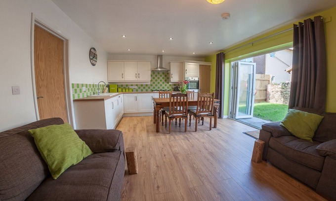 Woolacombe Apartment | A one bedroom apartment in the heart of the lovely village of Woolacombe